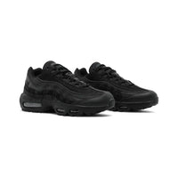 AIR MAX 95 "TRIPLE BLACK"